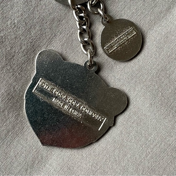 Coca-Cola Polar Bear Keychain Glitter Enamel Sparkly Bear Keyring - Picture 4 of 5